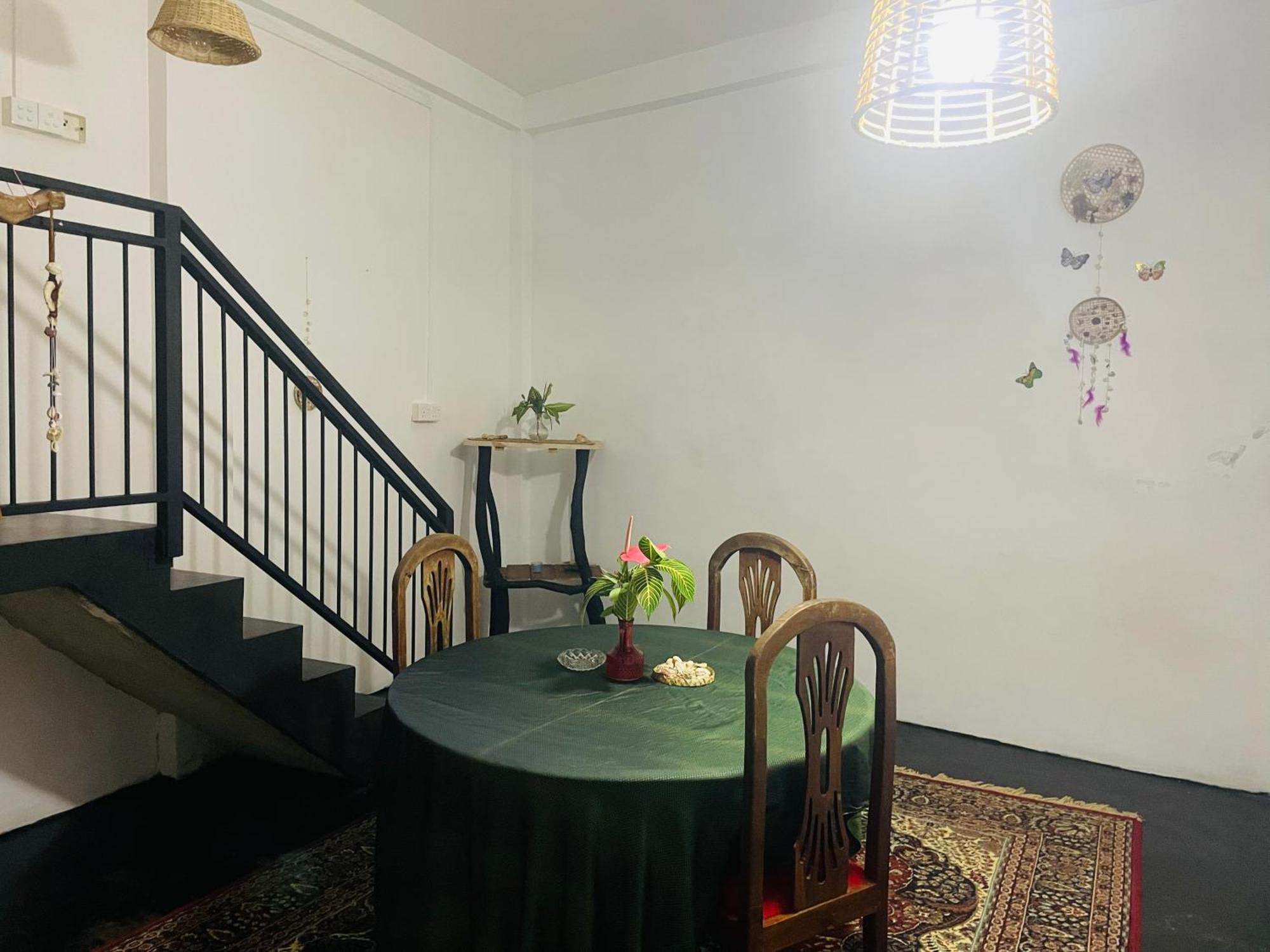 Thaaaru Villa Mirissa Eksteriør billede